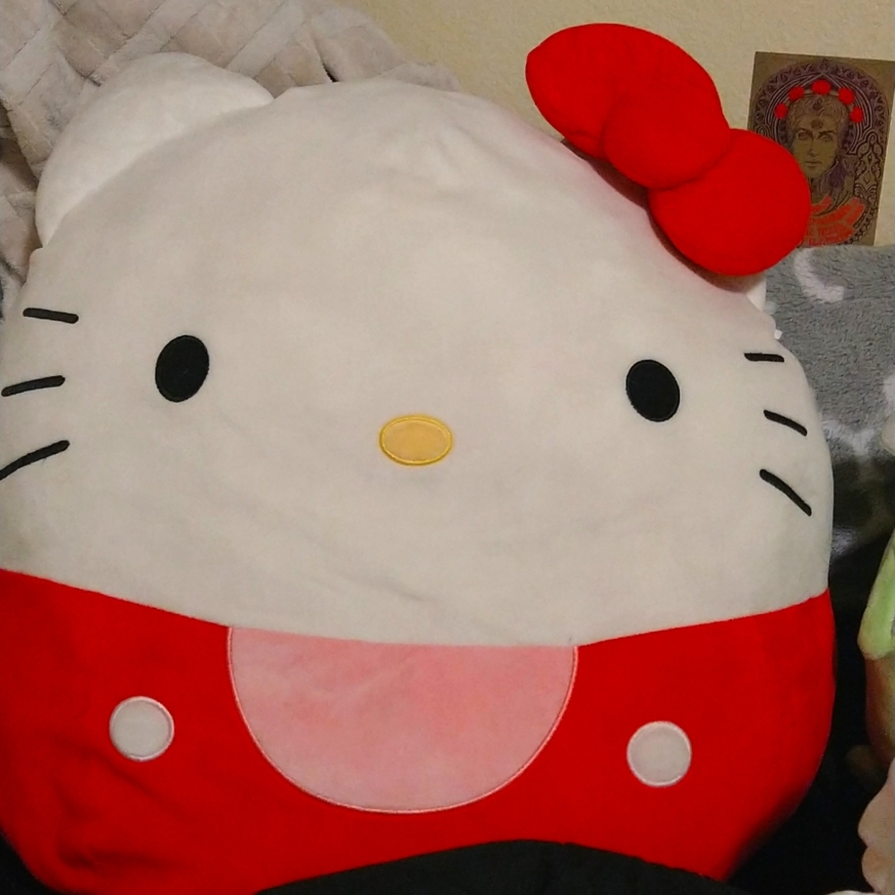 Hello kitty squishmallow huge!!